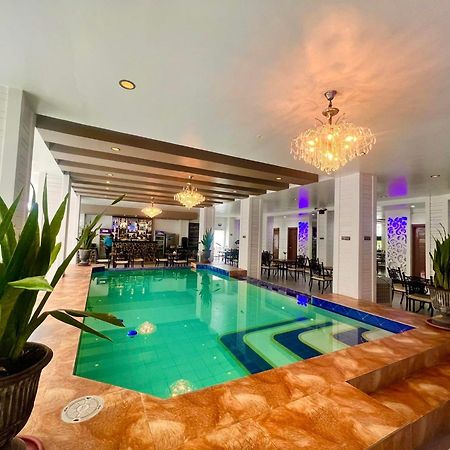 Bergamo Hotel Lingayen Exteriér fotografie